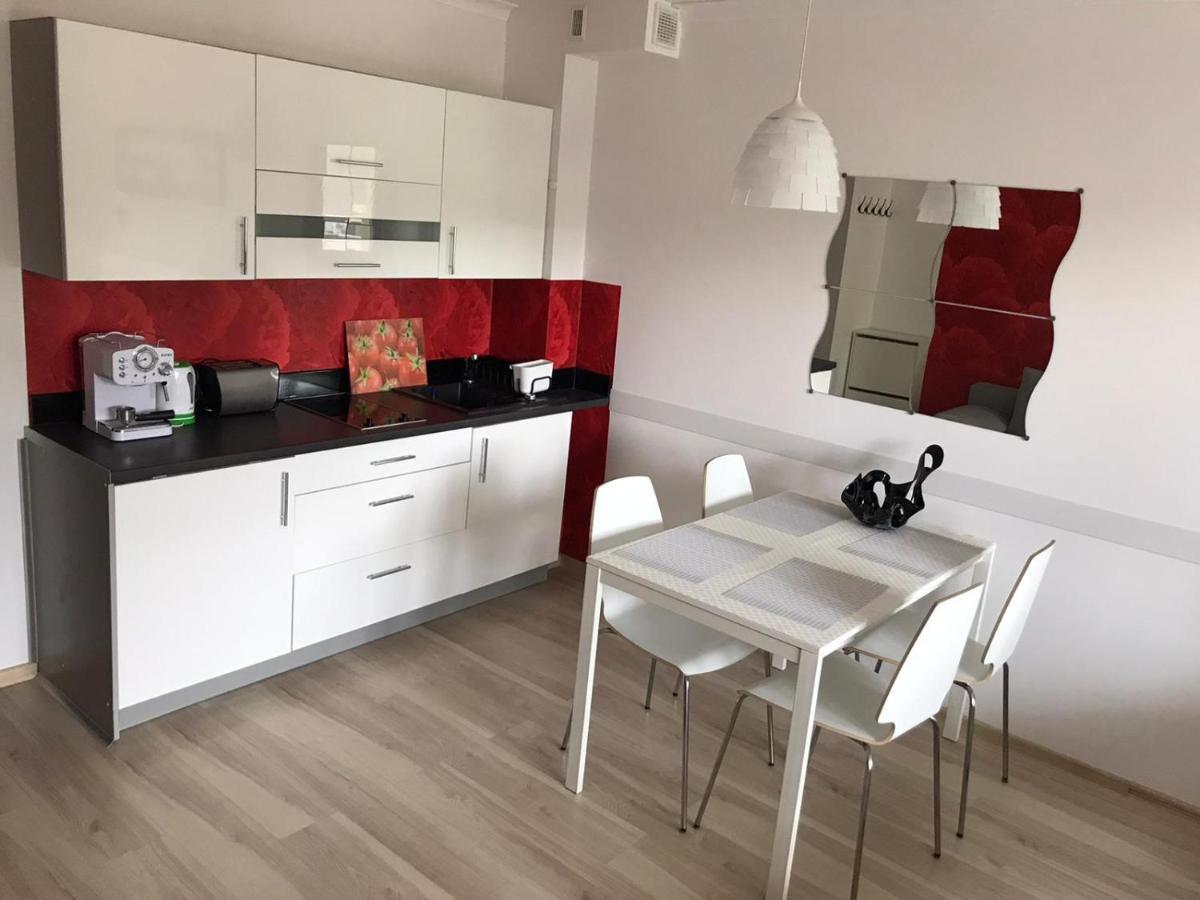 Апартаменти Apartament Zdrojowa East Свіноуйсьце Екстер'єр фото